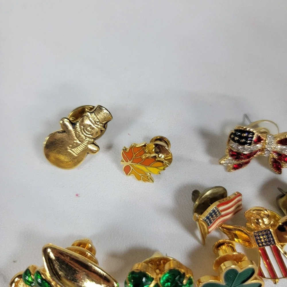 Lot Of Holiday Lapel Hat Pins Enamel Shamrock Flag Leaf Earring‎ Set